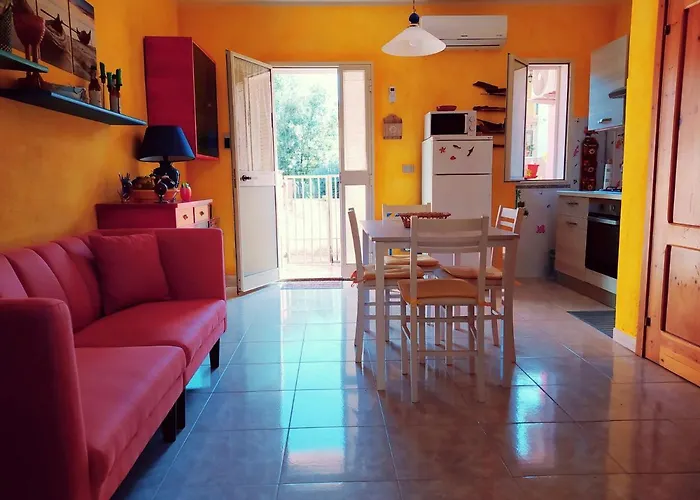 Casa Vacanze Wally A Posada, Sardegna